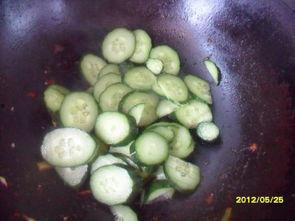 吃瓜摔瓜视频大全,吃瓜摔瓜视频大全，笑料百出，欢乐无限！