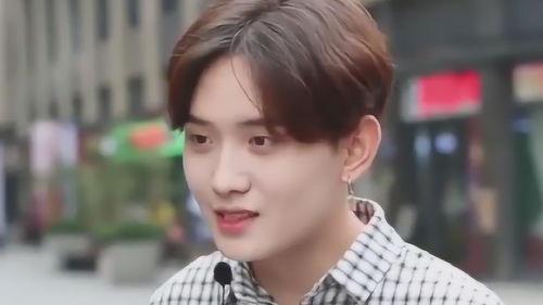 因为吃瓜视频吵架