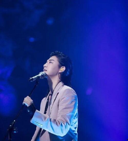 国风美少年吃瓜,一场穿越时空的美食盛宴