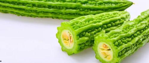 射手塔下吃瓜,瓜田里的欢乐时光