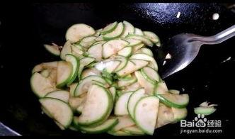 黄茭瓜咋吃,探索美味与营养的完美结合